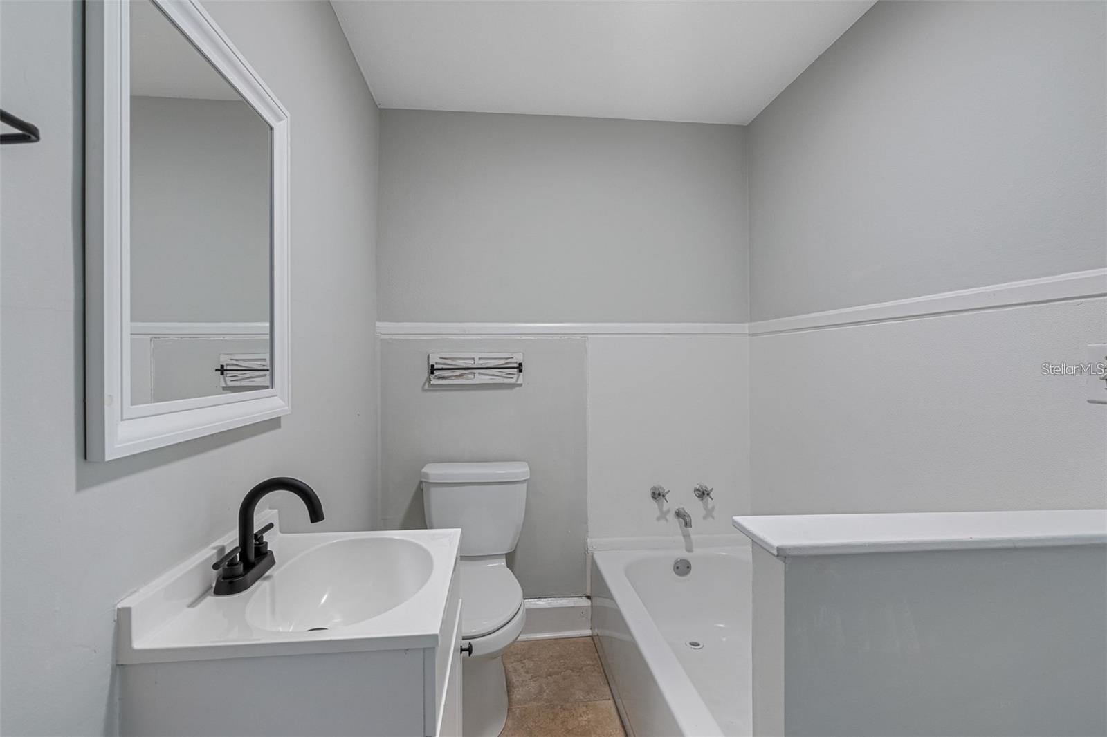 BIG BAYOU SUB FLORENCE GOLDIES REV - Residential