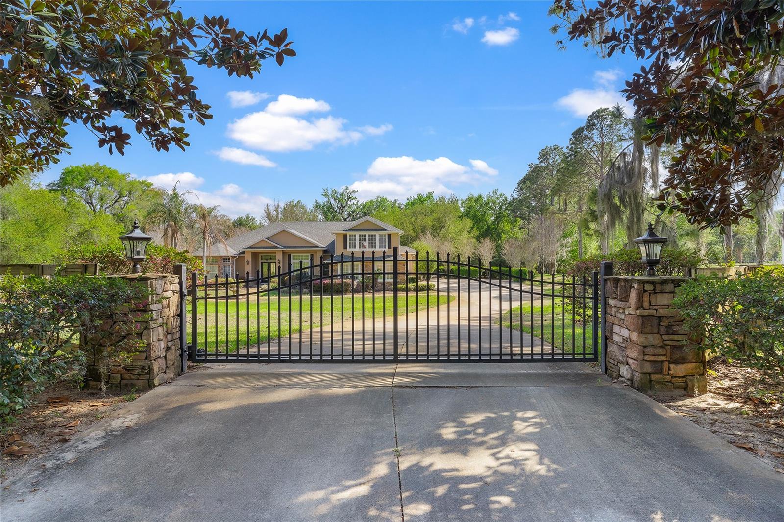 SUNNYSIDE TRAILS PH 2 - Residential