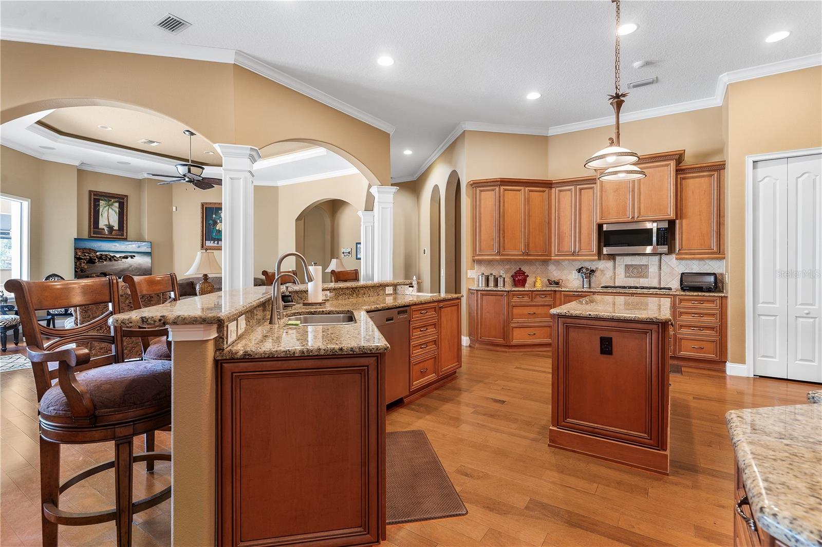 SUNNYSIDE TRAILS PH 2 - Residential