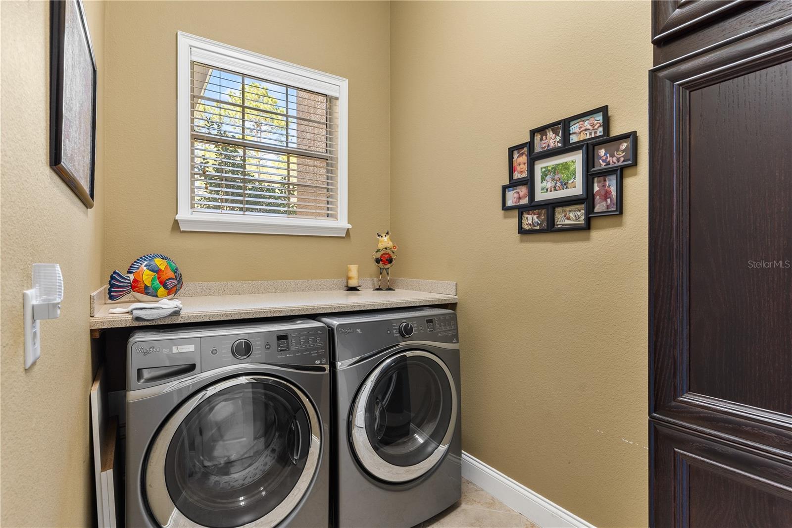 SUNNYSIDE TRAILS PH 2 - Residential