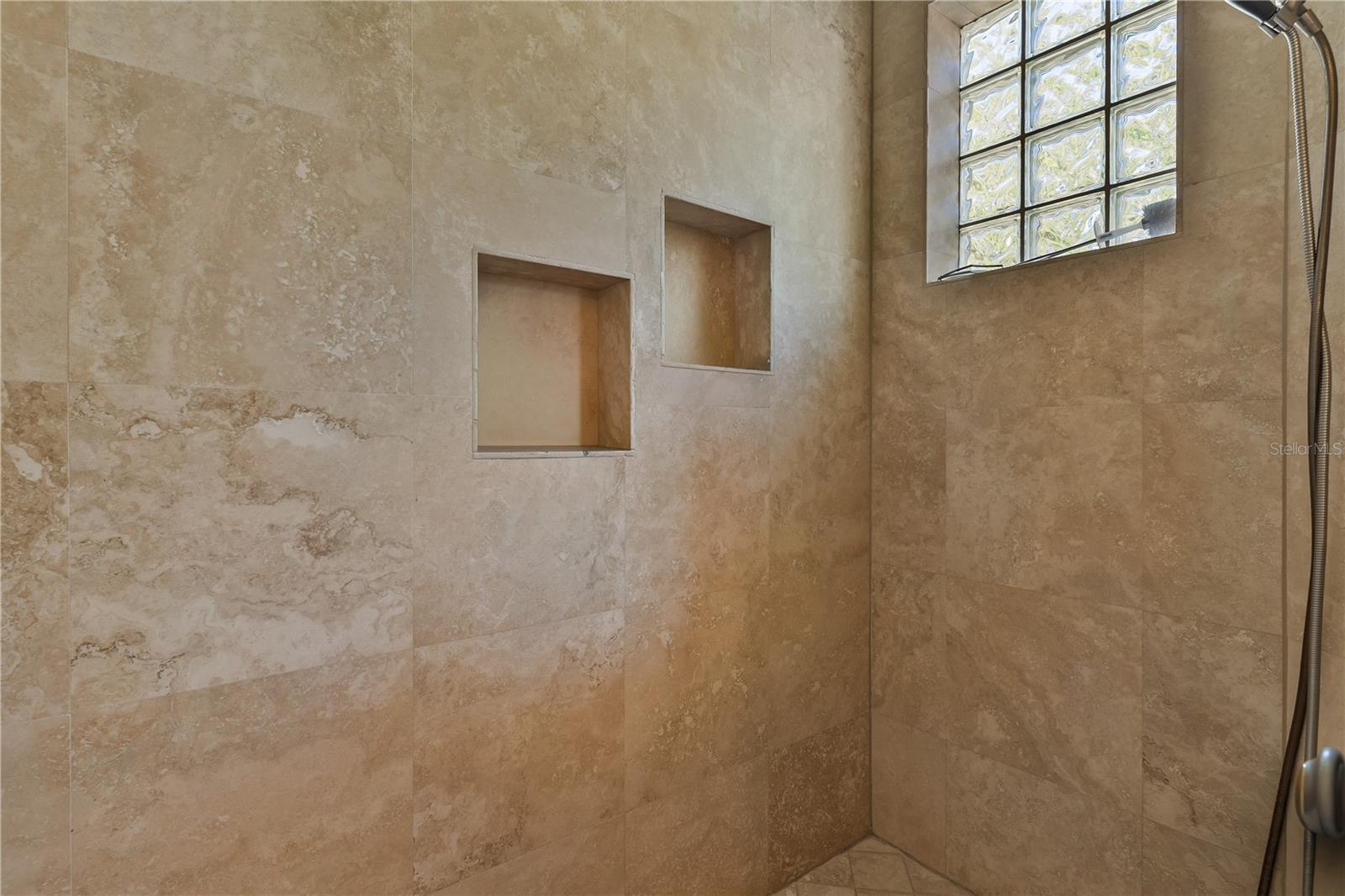 SUNNYSIDE TRAILS PH 2 - Residential