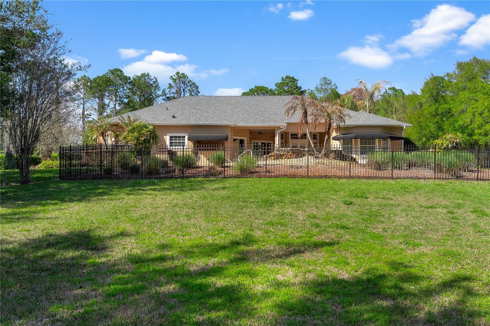 SUNNYSIDE TRAILS PH 2 - Residential