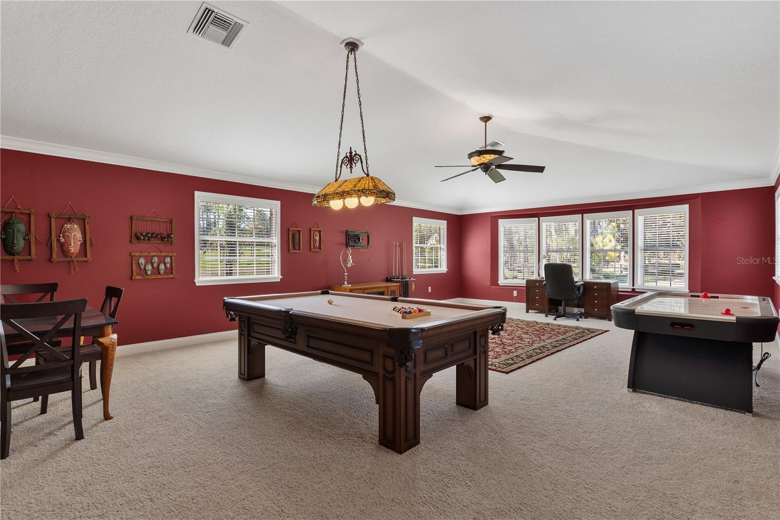 SUNNYSIDE TRAILS PH 2 - Residential