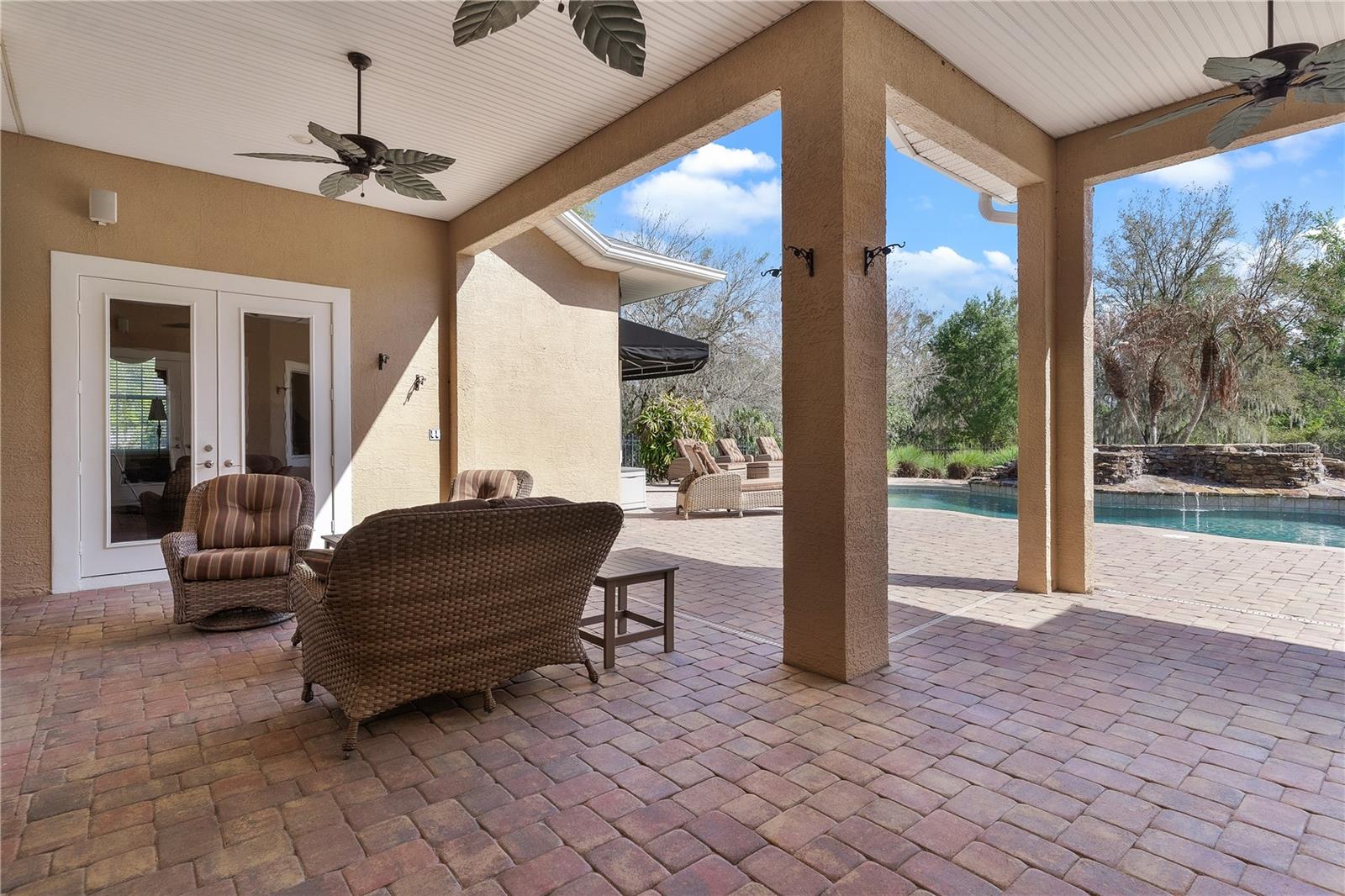 SUNNYSIDE TRAILS PH 2 - Residential