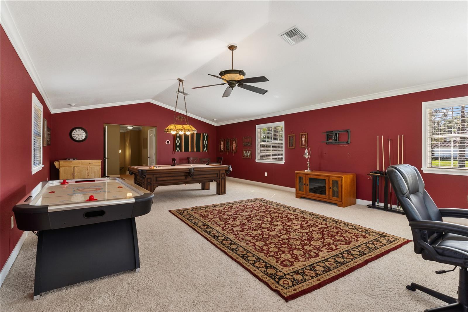 SUNNYSIDE TRAILS PH 2 - Residential