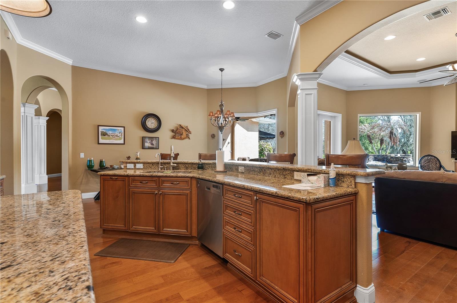 SUNNYSIDE TRAILS PH 2 - Residential