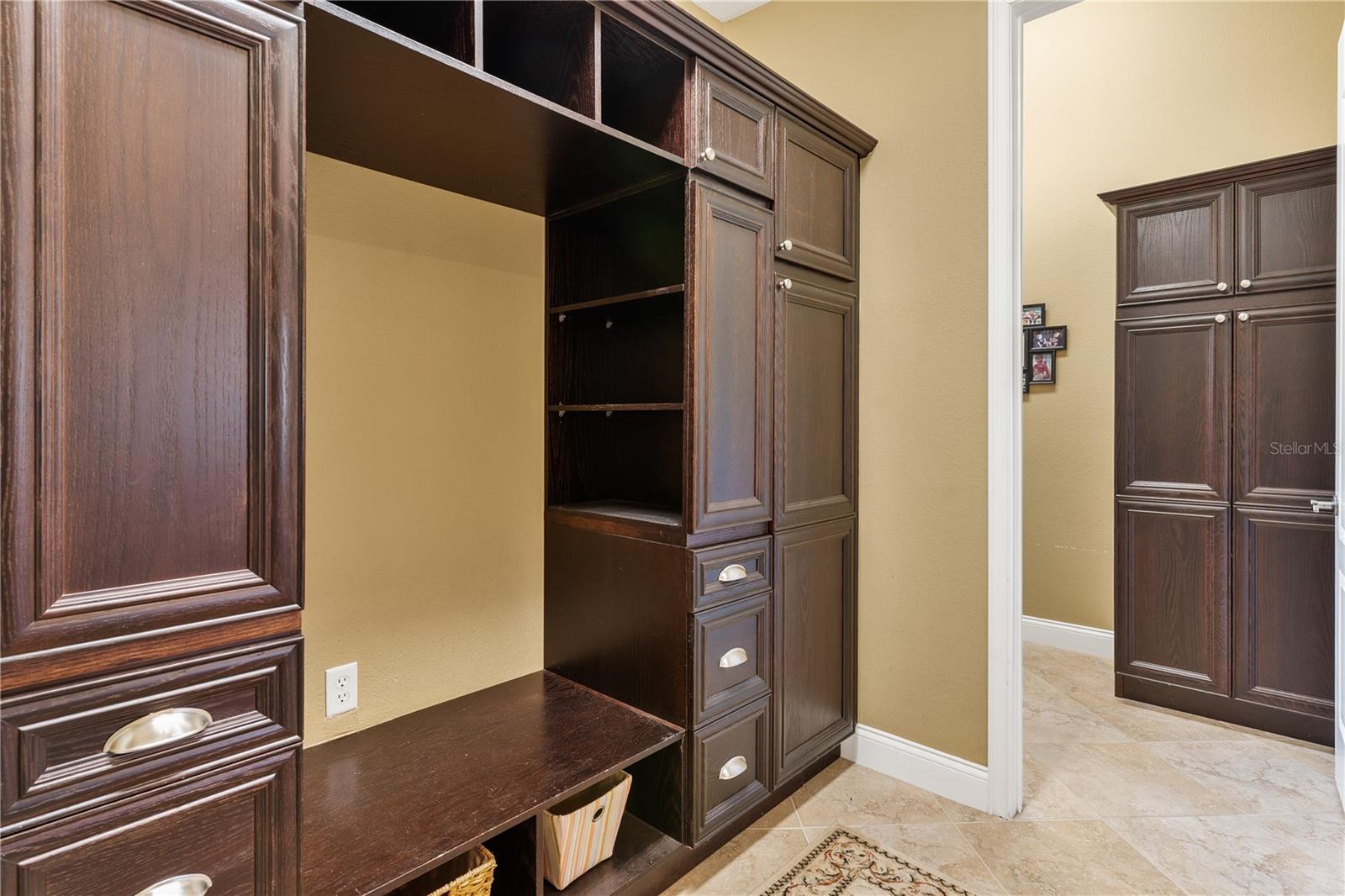 SUNNYSIDE TRAILS PH 2 - Residential