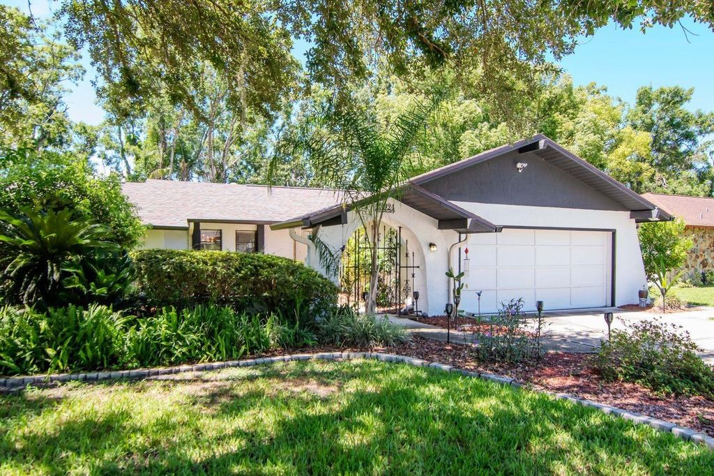 Photo of 23924 Forest Place, Land O Lakes, FL 34639 (MLS # TB8399169)