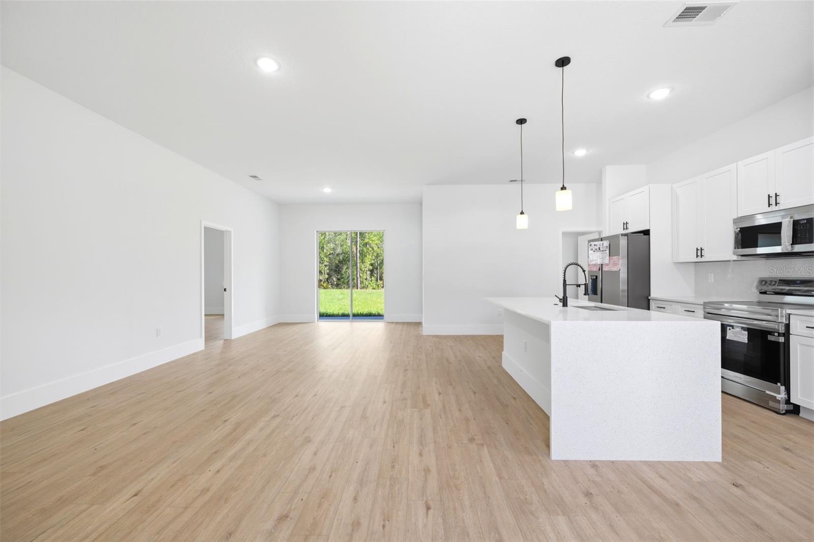 ROLLING HILLS UN 04 - Residential