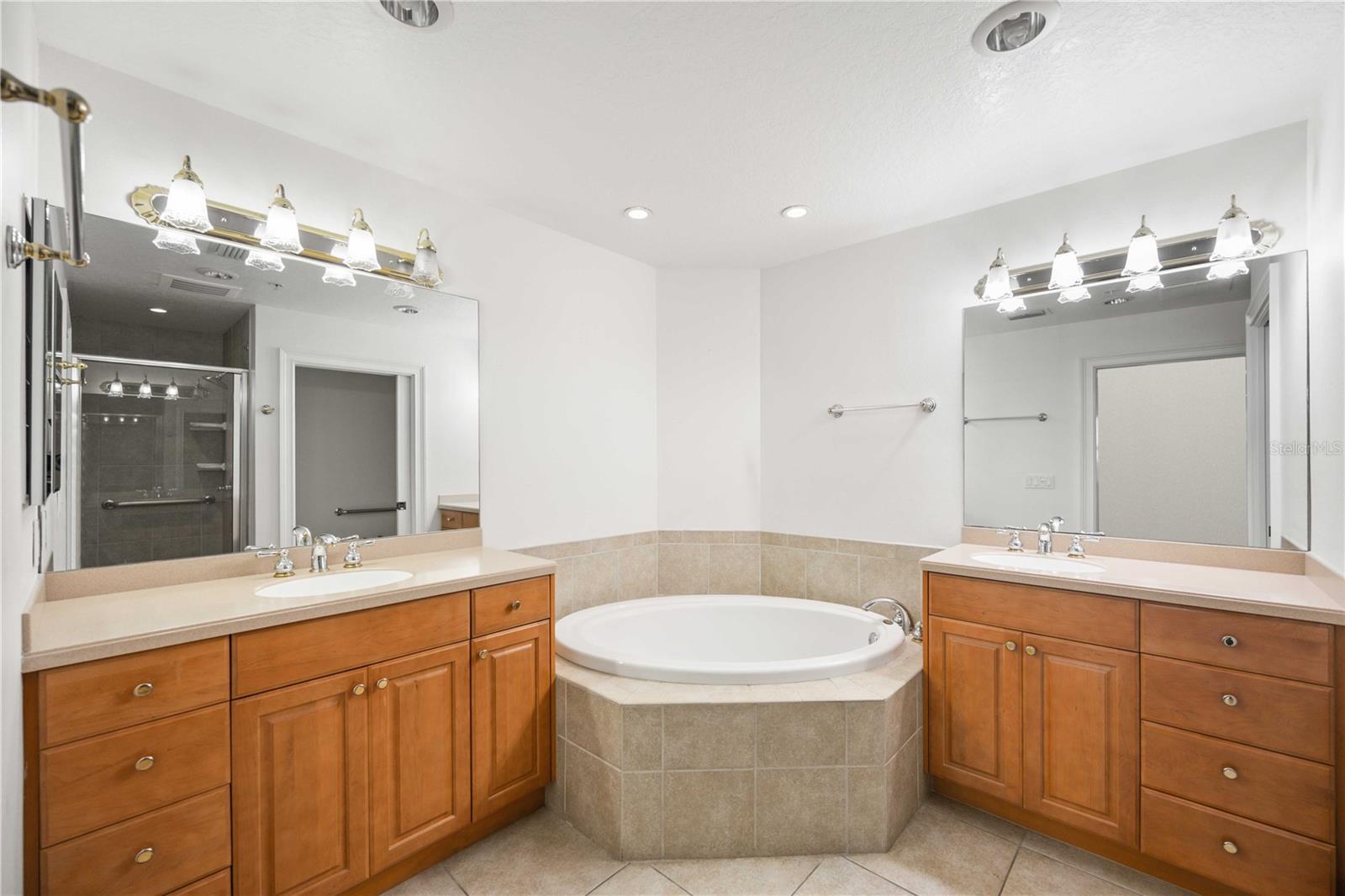 LAGUNA AT RIVIERA DUNES II - Residential