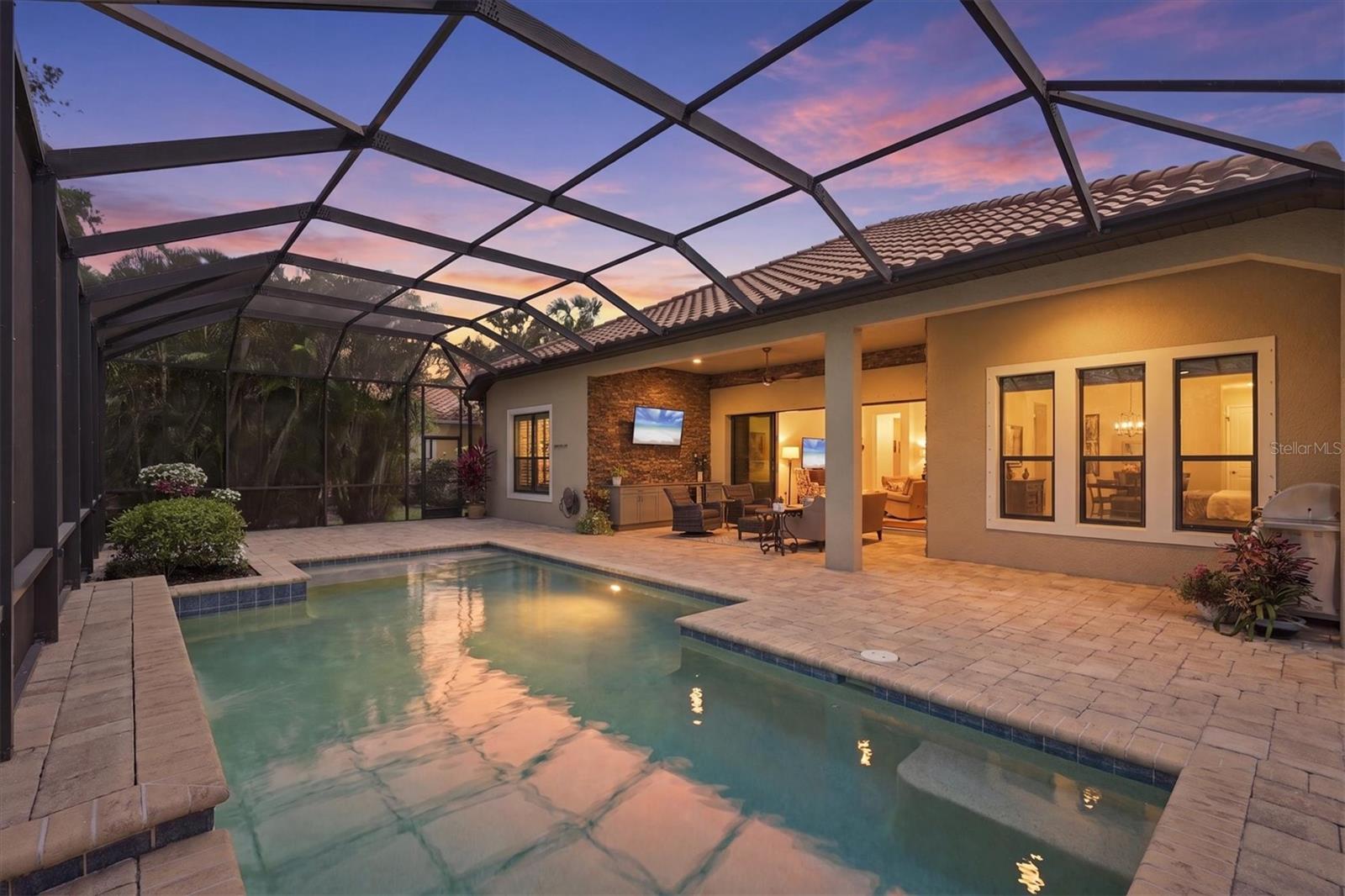 7622 SILVERWOOD COURT