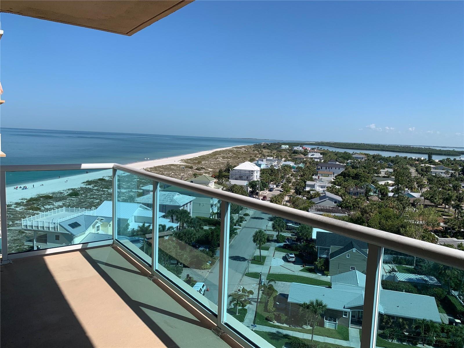 REGATTA BEACH CLUB CONDO - Residential Lease