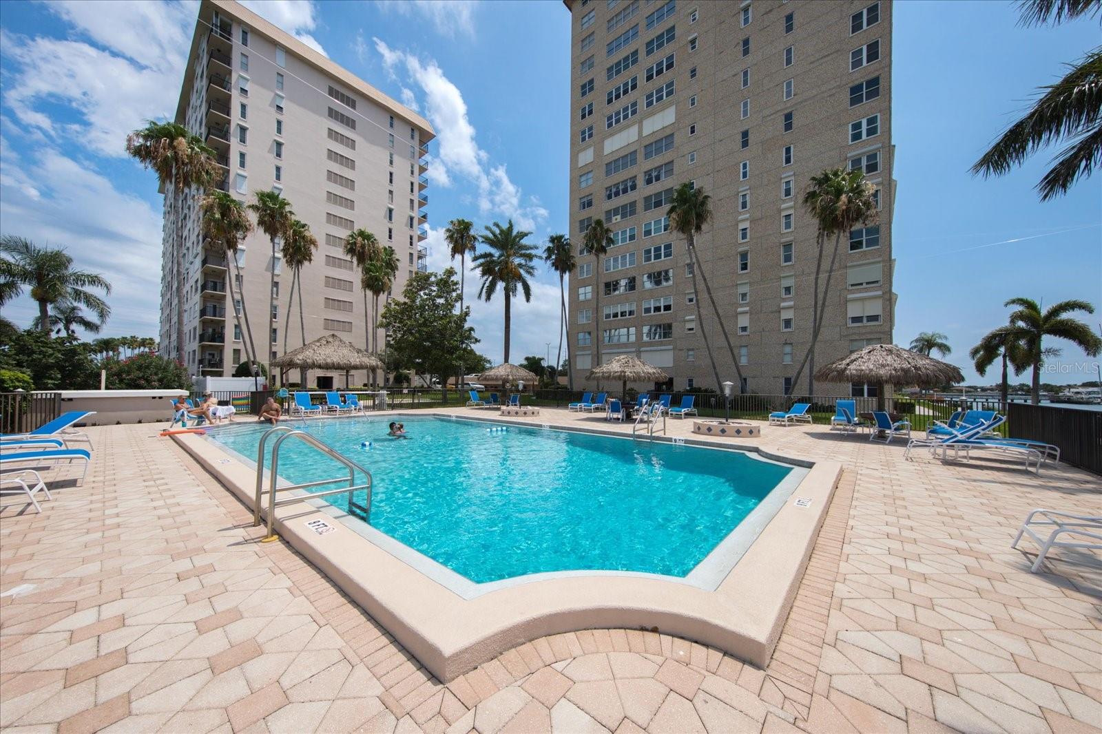 BAYWAY ISLES POINT BRITTANY FOUR - Residential