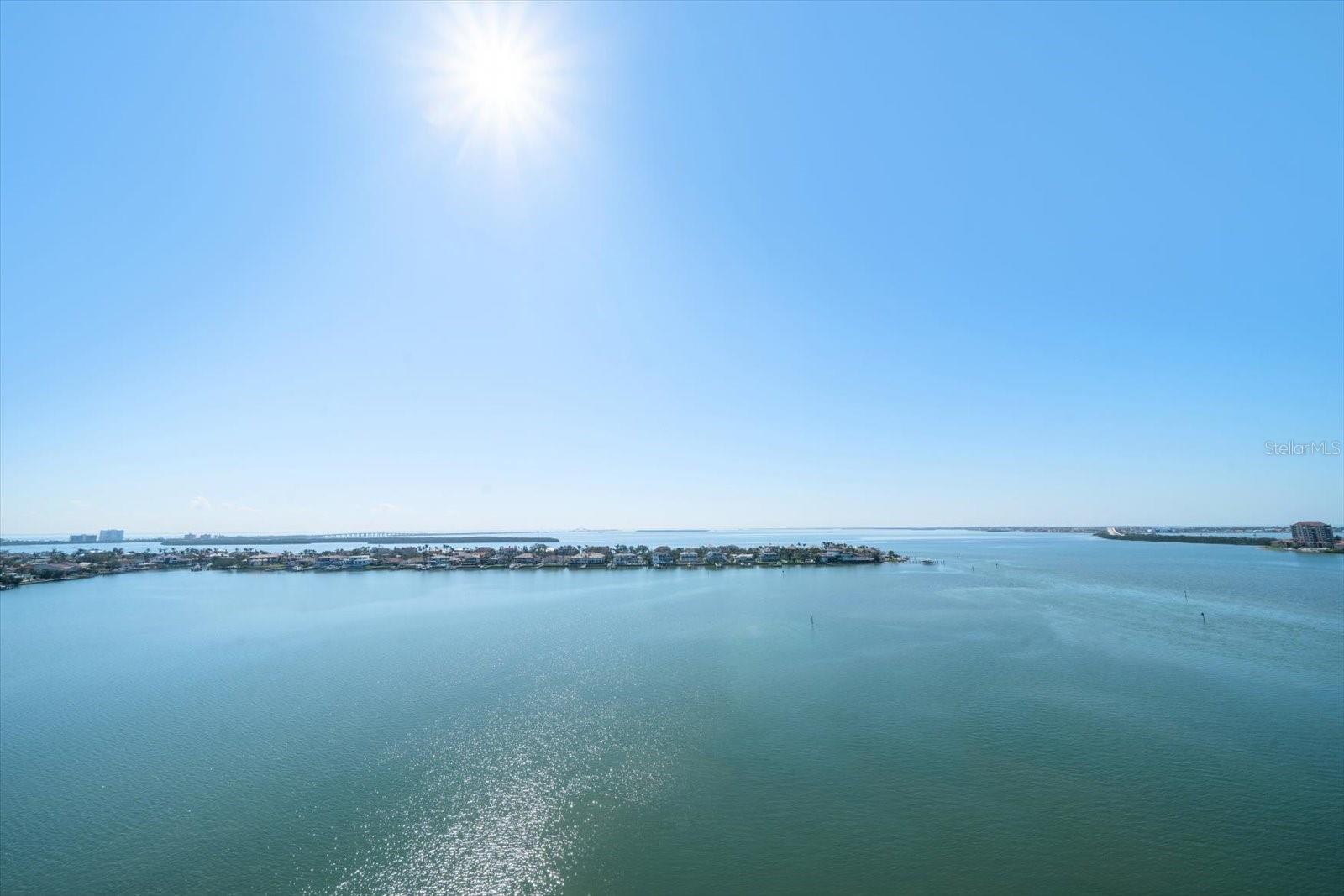 BAYWAY ISLES POINT BRITTANY FOUR - Residential