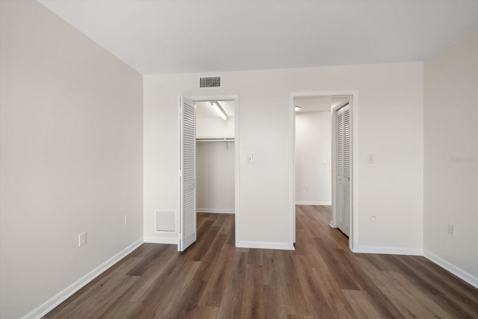 BAYWAY ISLES POINT BRITTANY FOUR - Residential