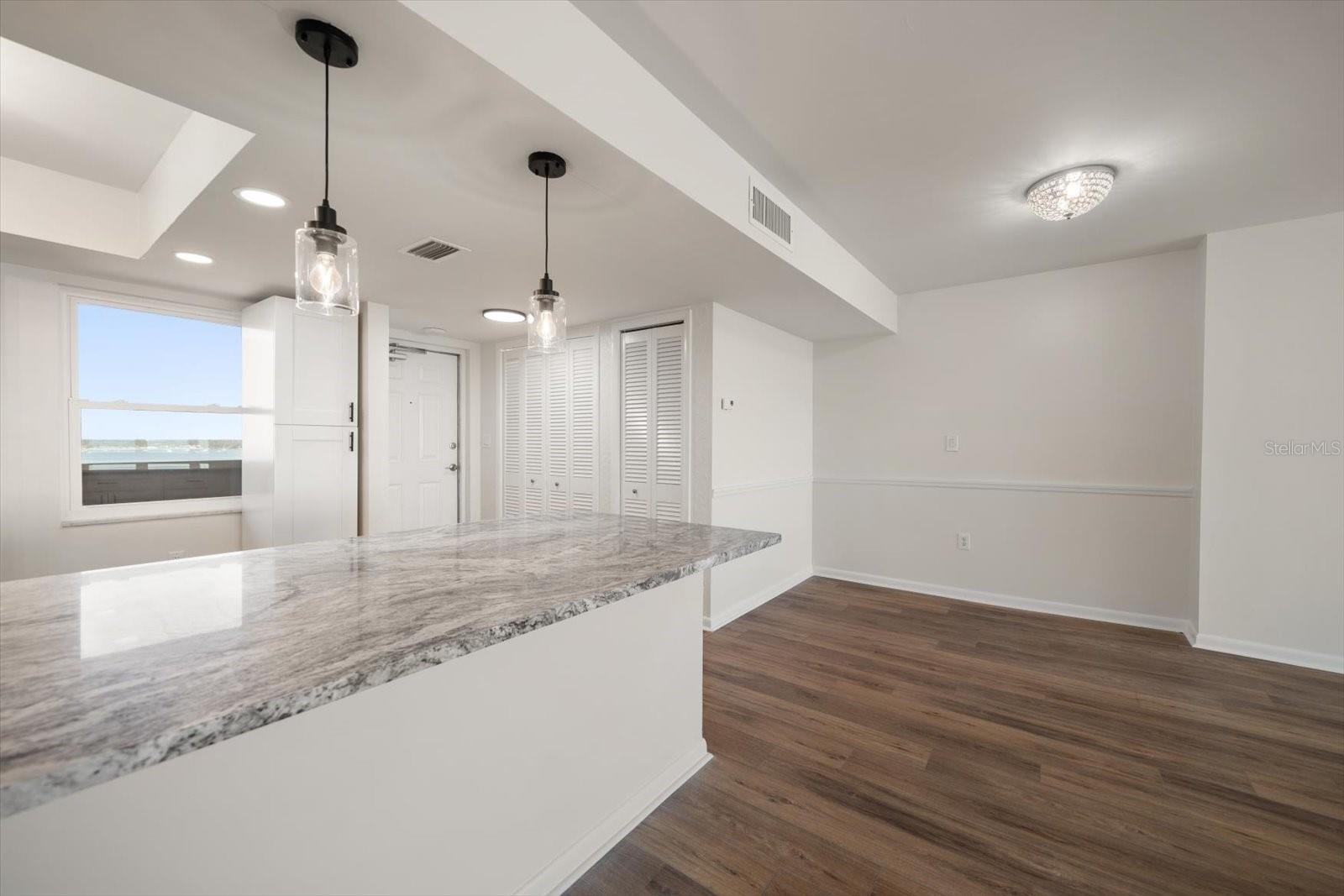 BAYWAY ISLES POINT BRITTANY FOUR - Residential