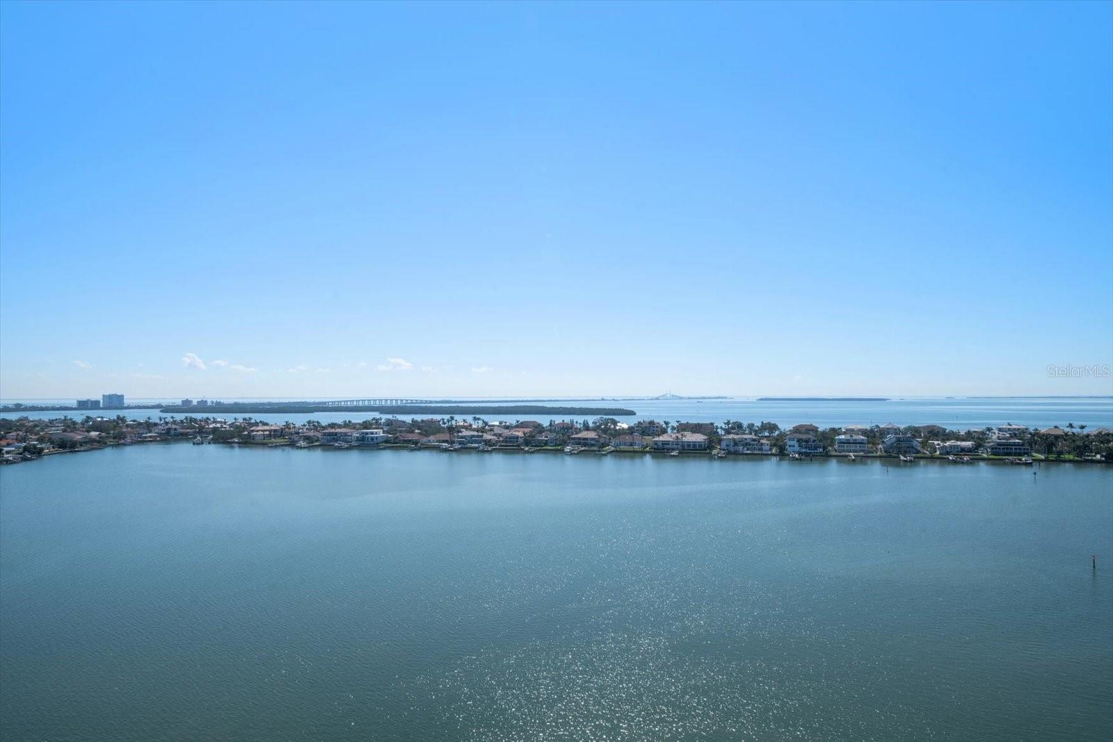 BAYWAY ISLES POINT BRITTANY FOUR - Residential