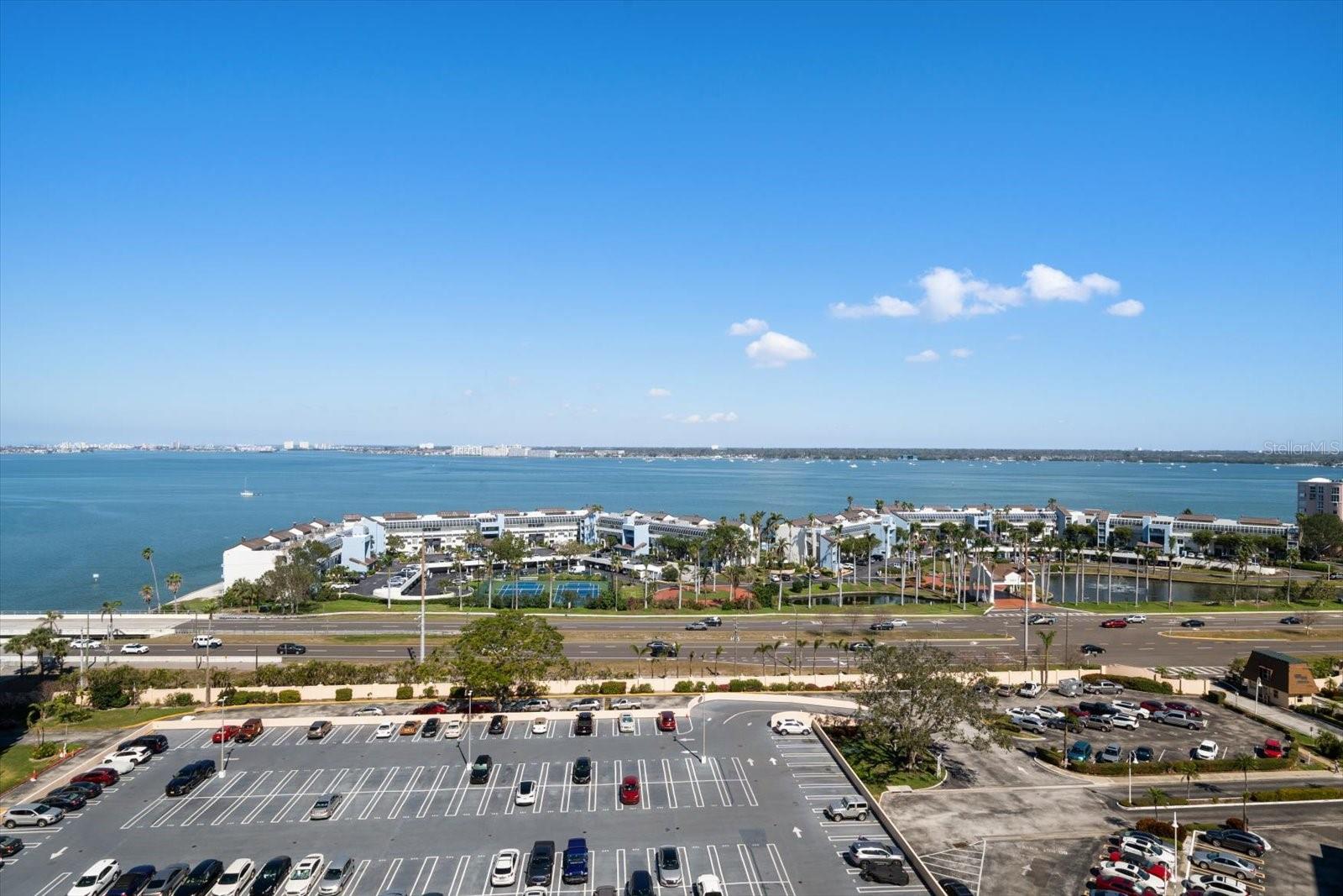 BAYWAY ISLES POINT BRITTANY FOUR - Residential