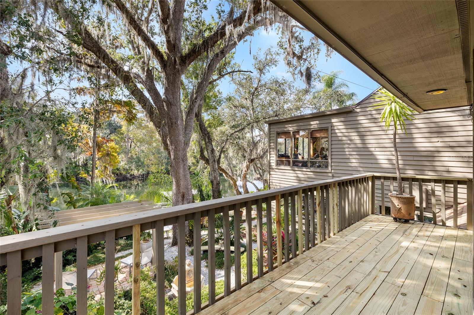 TEMPLE TERRACE ESTATES - Residential