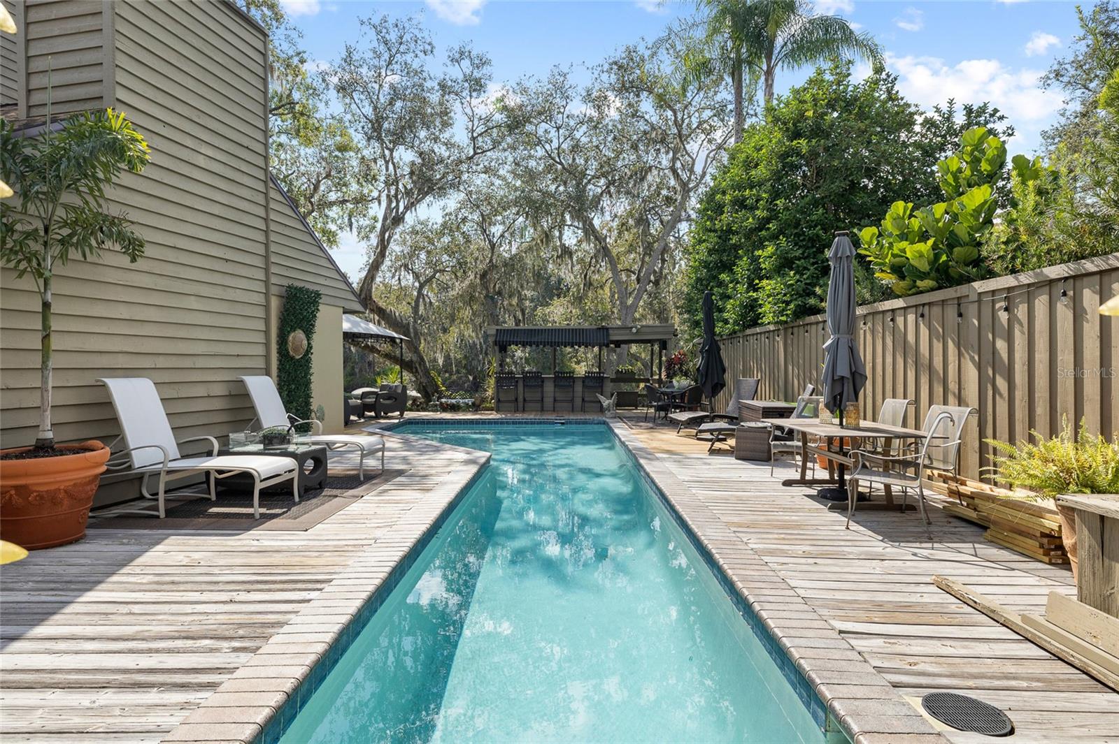 TEMPLE TERRACE ESTATES - Residential