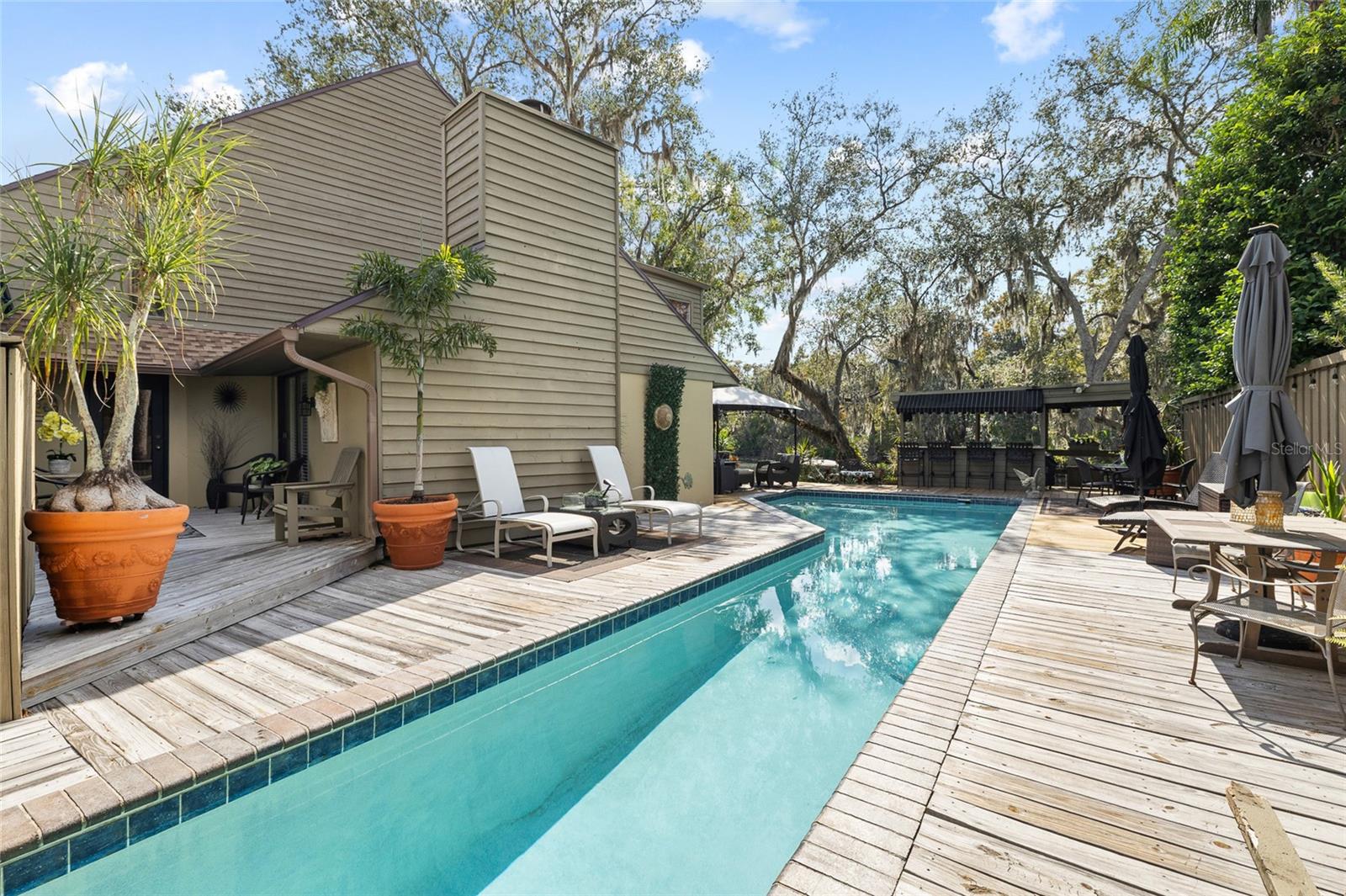 TEMPLE TERRACE ESTATES - Residential