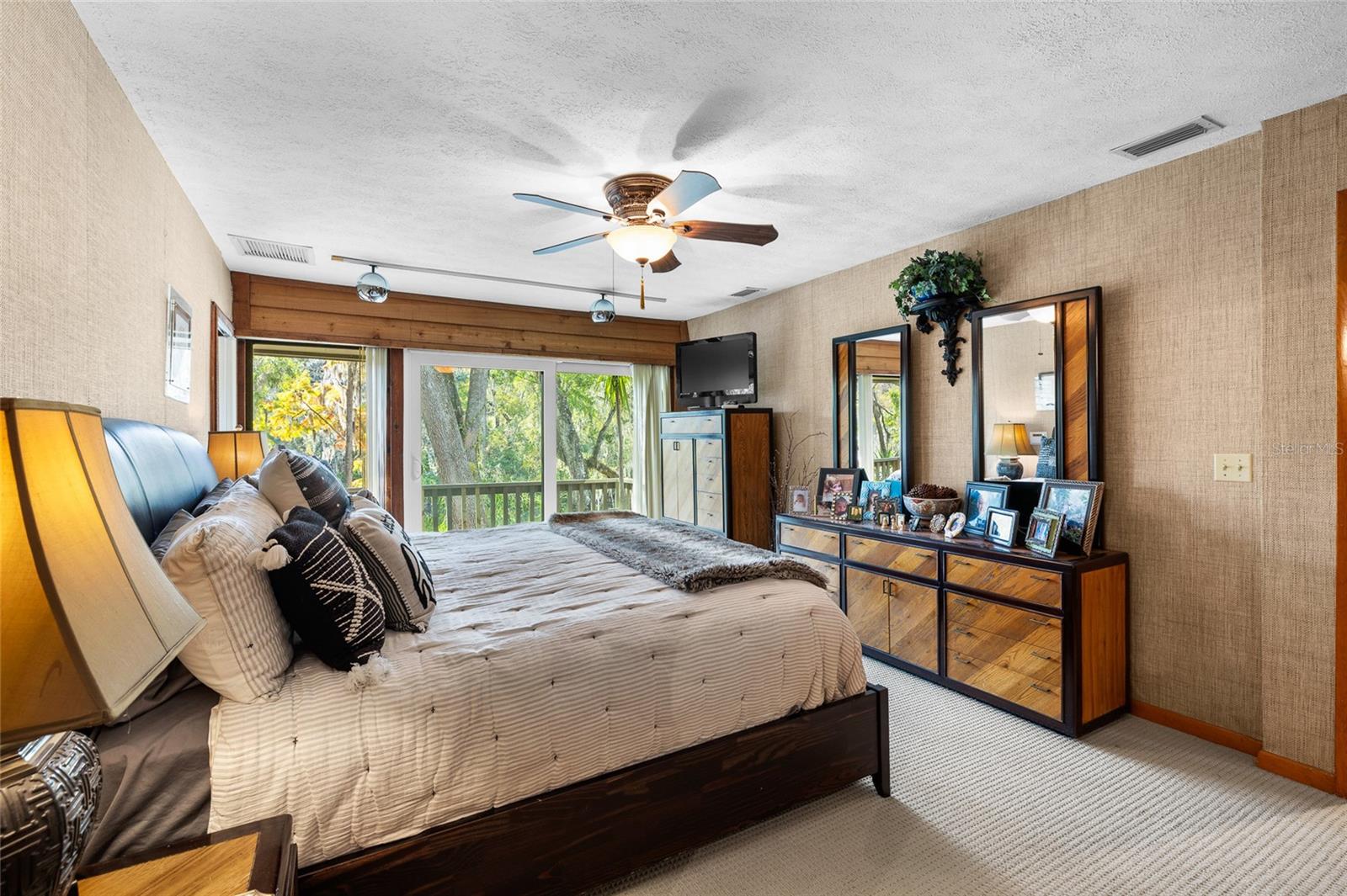 TEMPLE TERRACE ESTATES - Residential