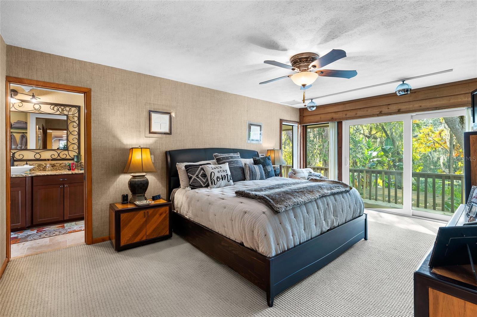 TEMPLE TERRACE ESTATES - Residential