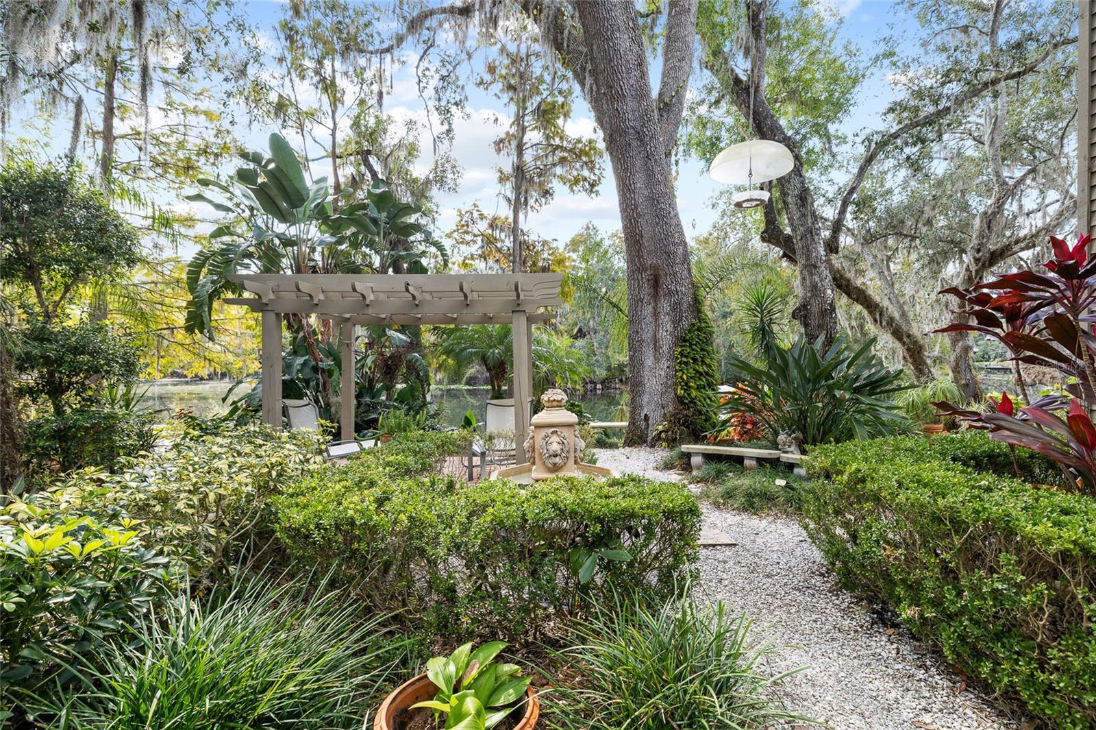 TEMPLE TERRACE ESTATES - Residential