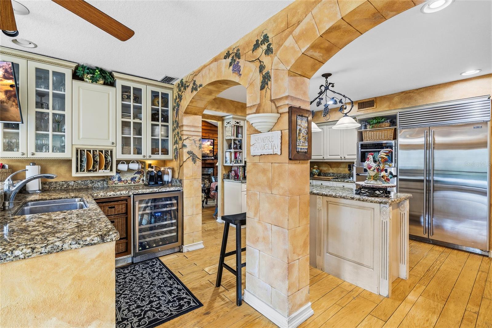 TEMPLE TERRACE ESTATES - Residential