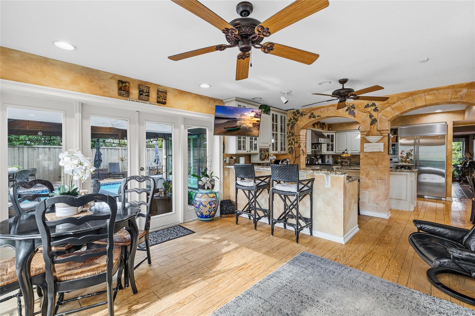 TEMPLE TERRACE ESTATES - Residential