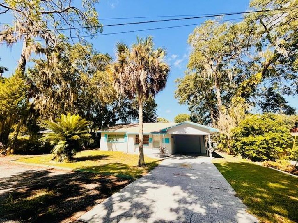 Photo of 6125 Beacon Point Drive, Weeki Wachee, FL 34607 (MLS # TB8416737)