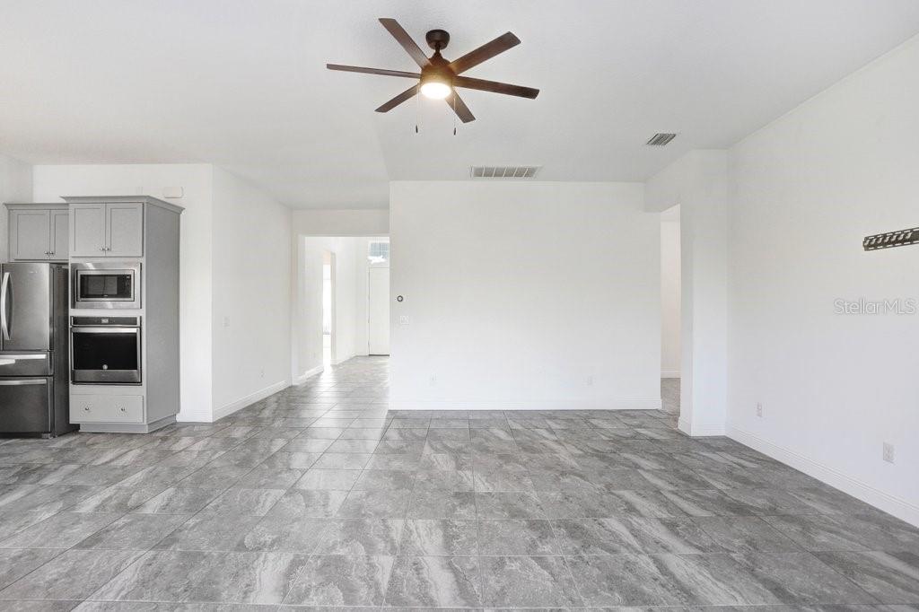 BEXLEY SOUTH PRCL 4 PH 1 - Residential Lease