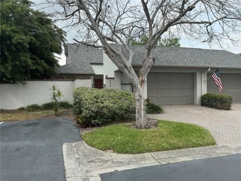 A home in SEMINOLE