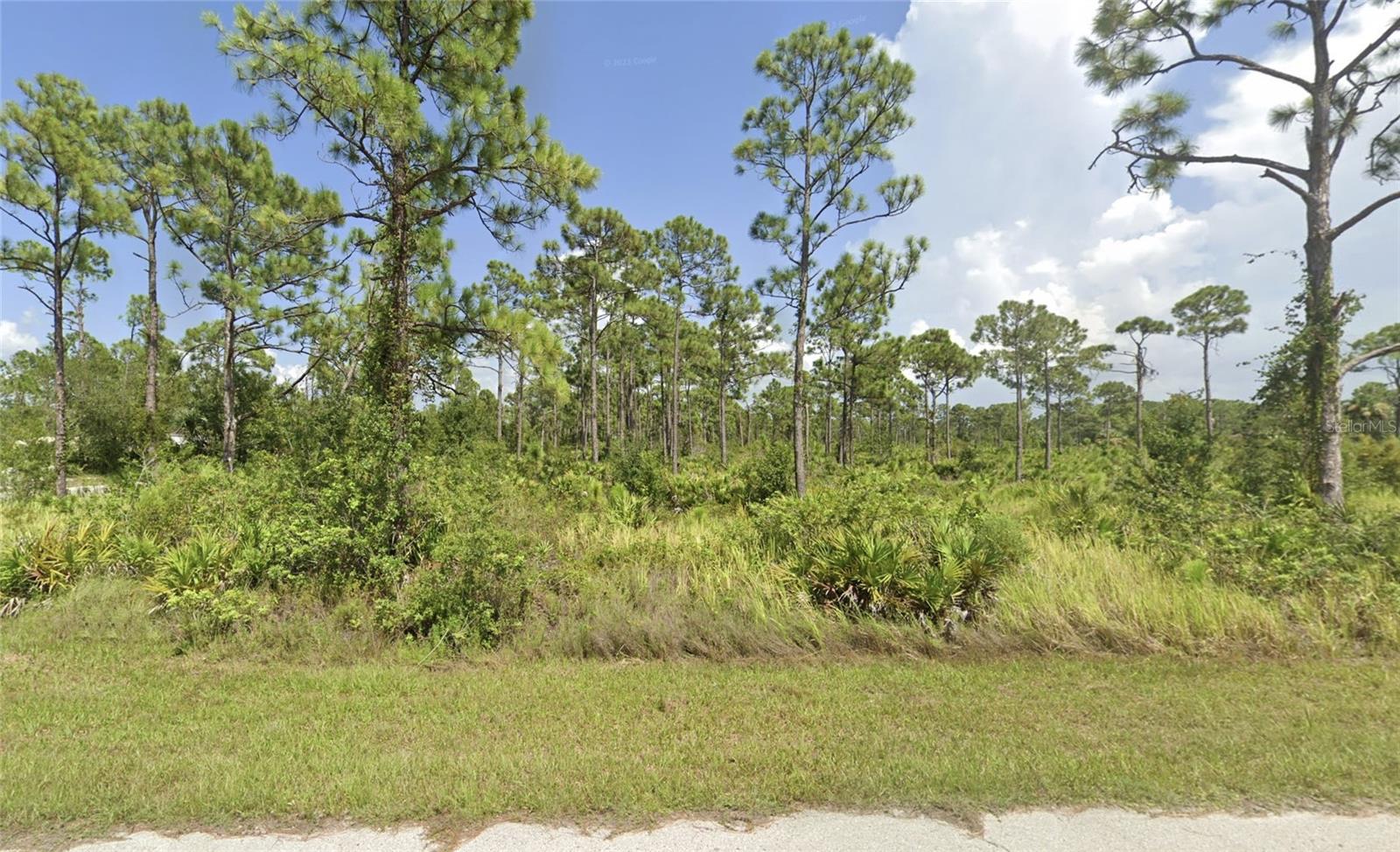 Own a rare 0.39-acre double corner lot in Tropical Gulf Acres, just outside Punta Gorda city limits. With no HOA or deed restrictions, you can build a home, place a modular dwelling or mobile home, or hold it as a long-term investment. This lightly wooded property offers privacy, easy road access, and power nearby (well and septic needed). Zoned RSF3.5 and not in a scrub jay zone (verify with county), it’s minutes from downtown Punta Gorda, Fishermen’s Village, Sunseeker Resort, Wellen Park, and area beaches. A flexible, affordable opportunity in fast-growing Charlotte County.