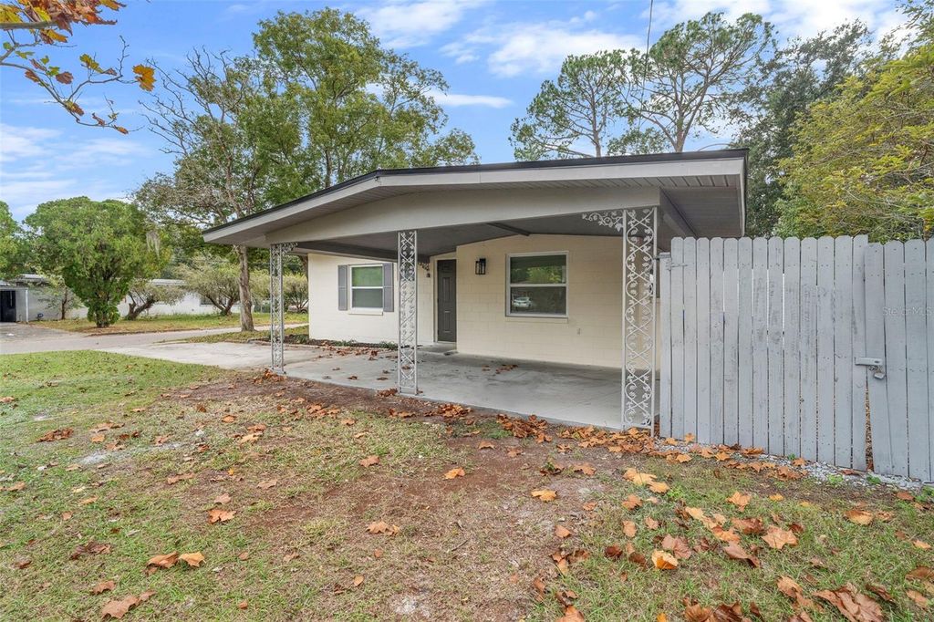 Photo of 3202 Kathleen Drive, Orlando, FL 32810 (MLS # O6384551)