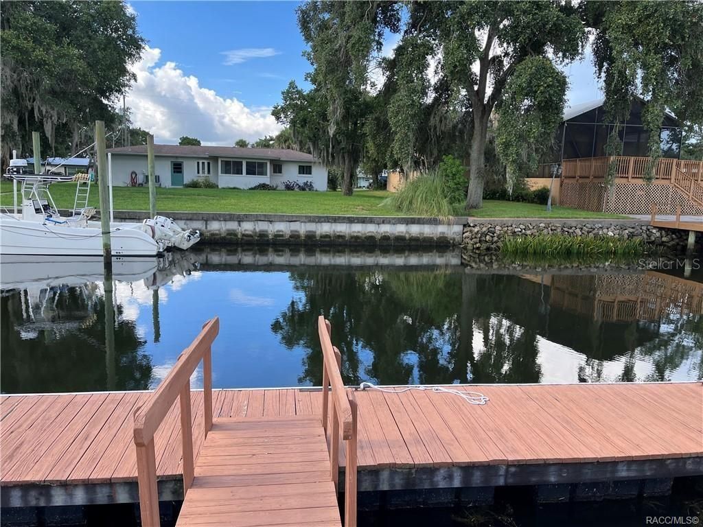 Photo of 1920 NW 18th Street, Crystal River, FL 34428 (MLS # OM710568)