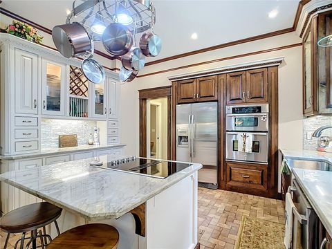 Tiny photo for 705 SE 5th Street, Ocala, FL 34471 (MLS # OM711732)