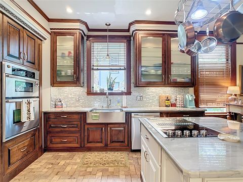 Tiny photo for 705 SE 5th Street, Ocala, FL 34471 (MLS # OM711732)