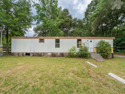 Tiny photo for 4521 NE 28th Avenue, Ocala, FL 34479 (MLS # OM723261)