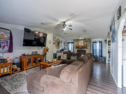 Tiny photo for 4521 NE 28th Avenue, Ocala, FL 34479 (MLS # OM723261)