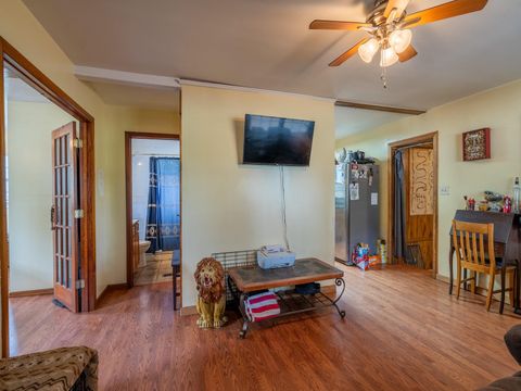Tiny photo for 4521 NE 28th Avenue, Ocala, FL 34479 (MLS # OM723261)