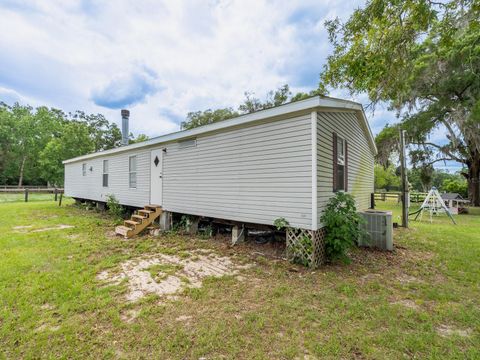 Tiny photo for 4521 NE 28th Avenue, Ocala, FL 34479 (MLS # OM723261)