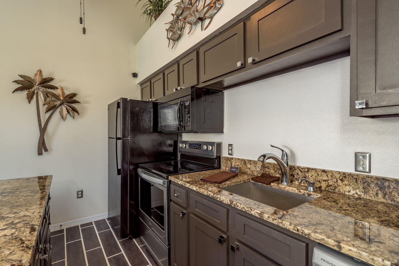 AVALON OF CLEARWATER THE CONDO - Residential