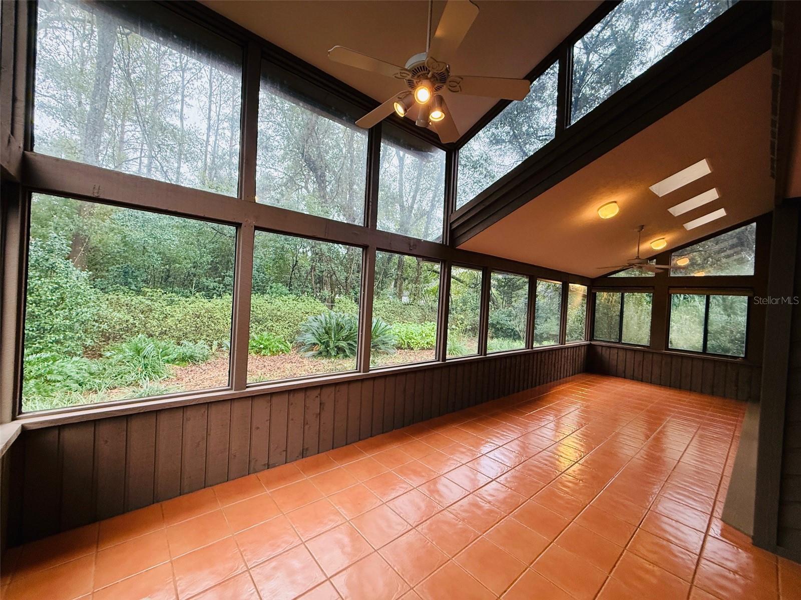 ROYAL GARDENS PH I - Residential