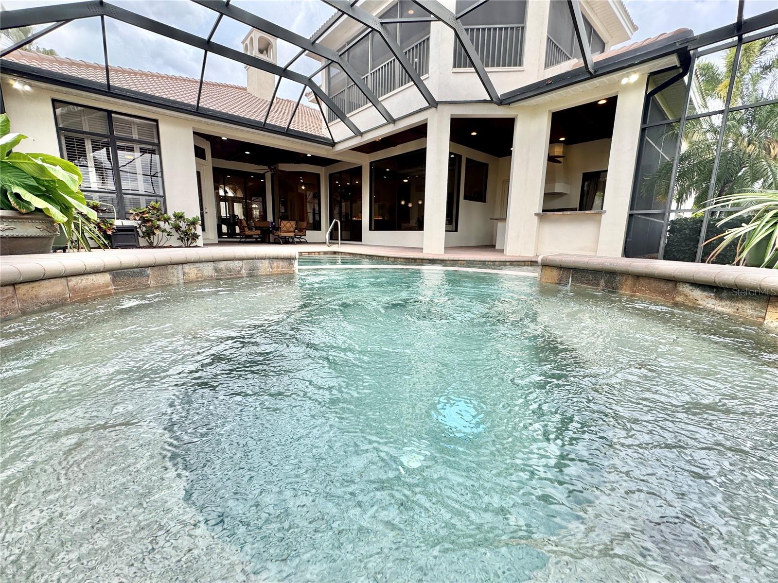 6919 DOMINION LANE