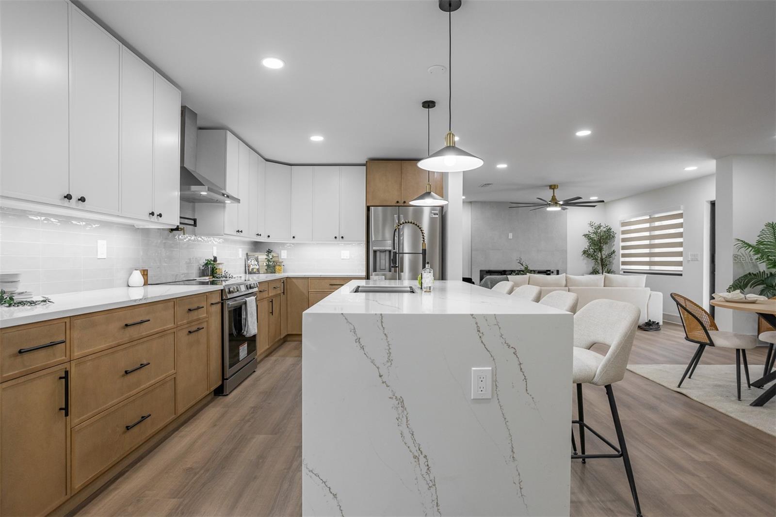 3517 W CHEROKEE AVENUE