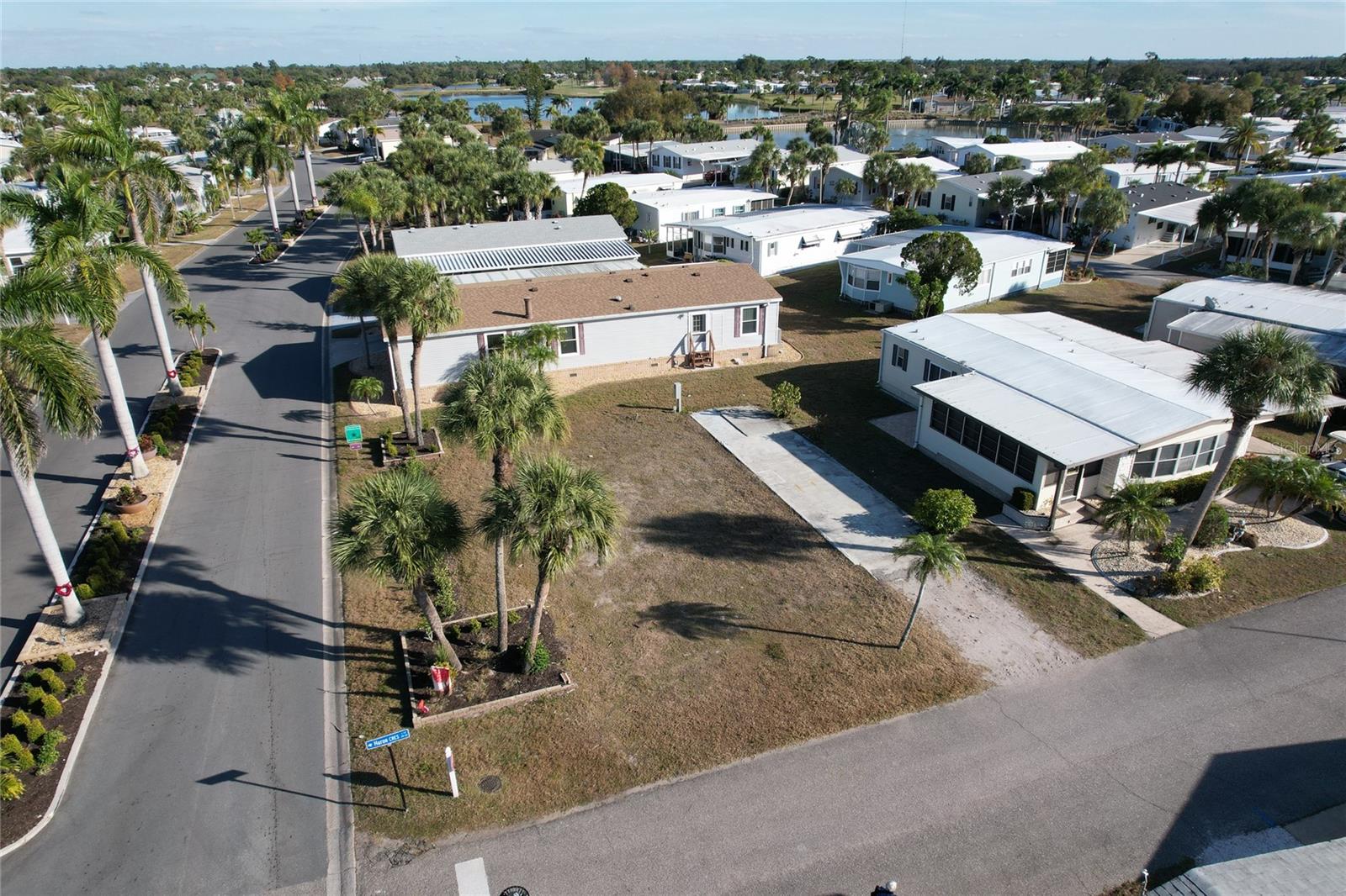 MAPLE LEAF ESTATES - Land