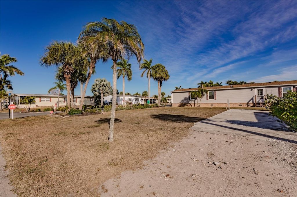 Photo of 2100 Kings Highway #28, Port Charlotte, FL 33980 (MLS # C7521185)