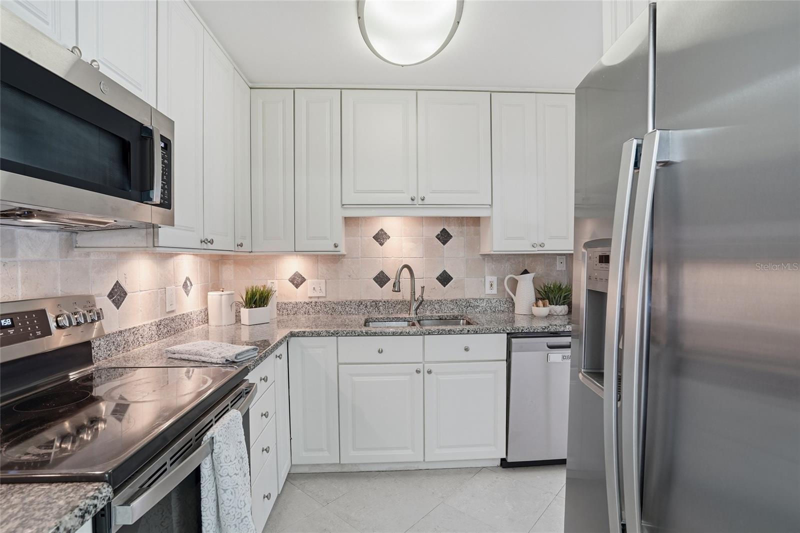 MARYLAND MANOR REV - Residential