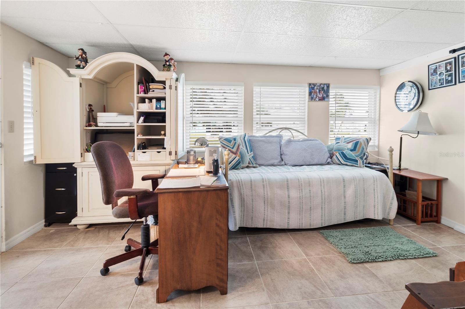 RIDGEWOOD MEADOWS PH II & III - Residential